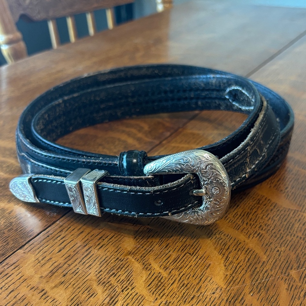 Black Leather Western-Style Men's Tony Lana Belt with Engraved Silver Buckle